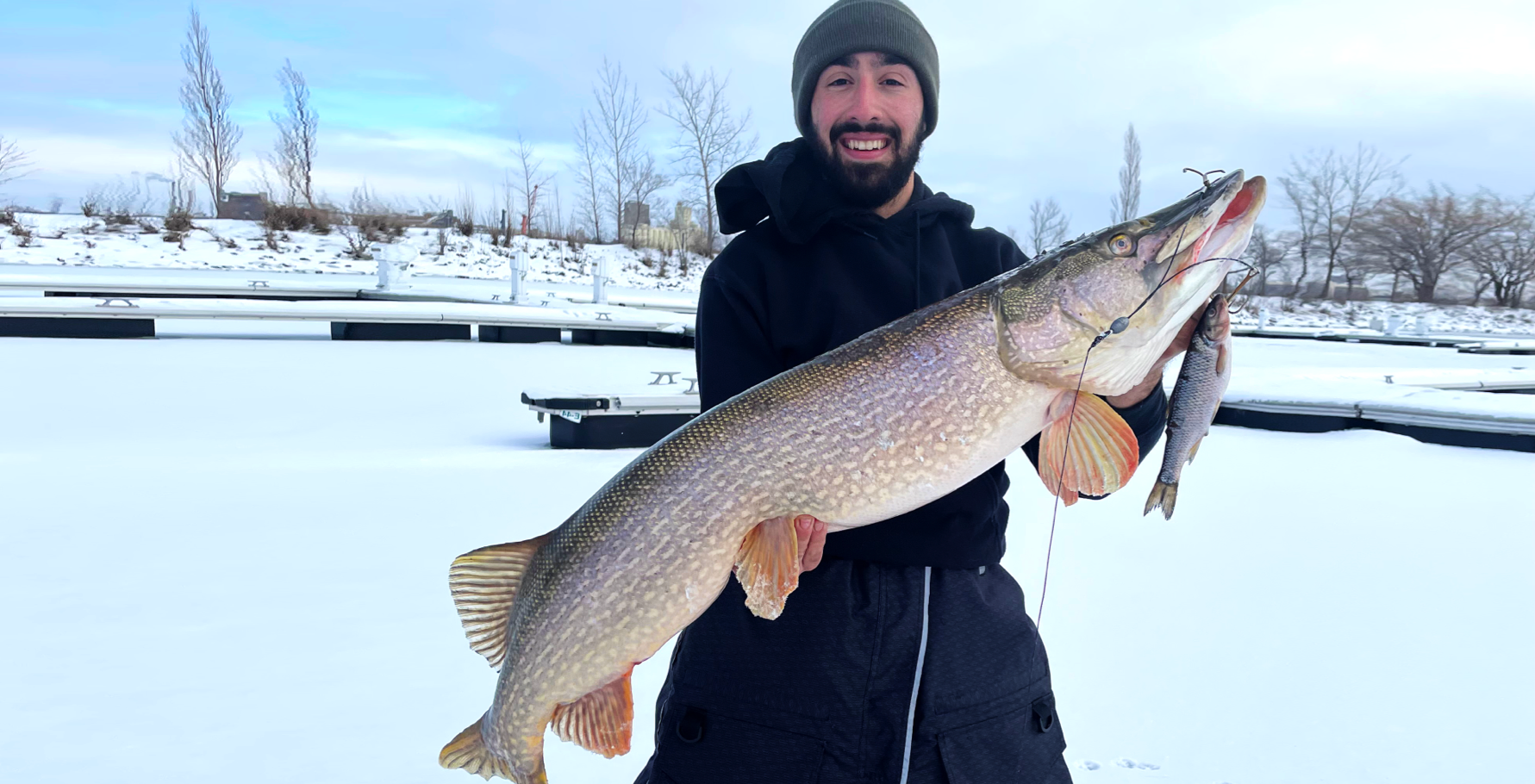 Freshwater sport fishing in Montreal, Quebec and Ontario.: Midwinter fishing  in Miami, Florida
